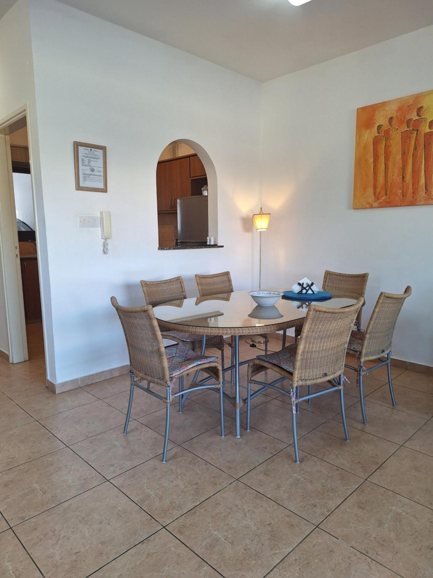 Pool Side 2 Bedroom Queens Gardens Complex Paphos Bagian luar foto